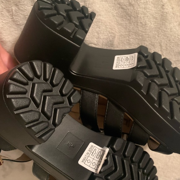 [NEW] Nasty Gal Black Platform Sandal US 6 - Picture 2 of 5